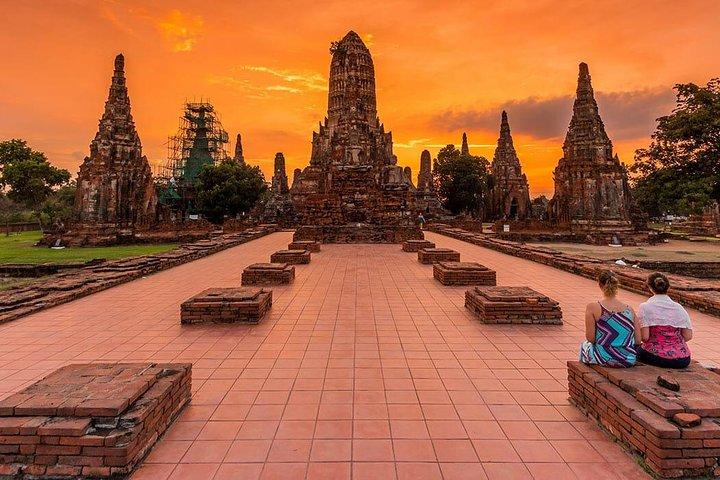 Ayutthaya Sunset Tour: Iconic Temples & Scenic River Boat Ride