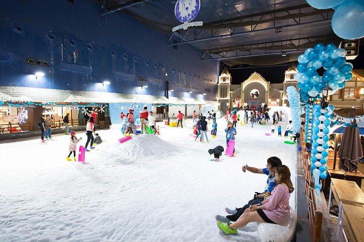 Dream World "Super Visa" Ticket with Hotel Pickup and Lunch