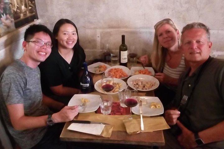Rione Monti Food, Wine & Sightseeing Tour of Rome