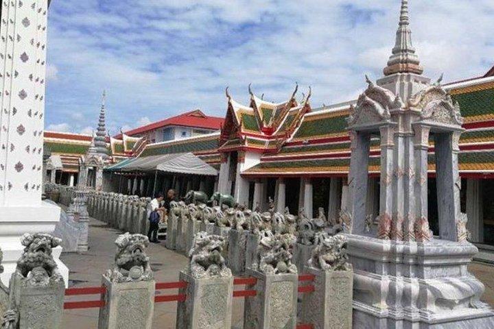 Bangkok Famous Temples sightseeing with Chinatown