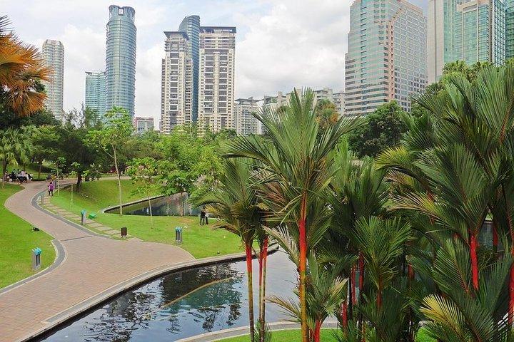 Kuala Lumpur Private Walking Tour with a Local