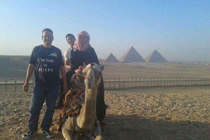 Half Day Tour Around Giza Pyramids By Camel