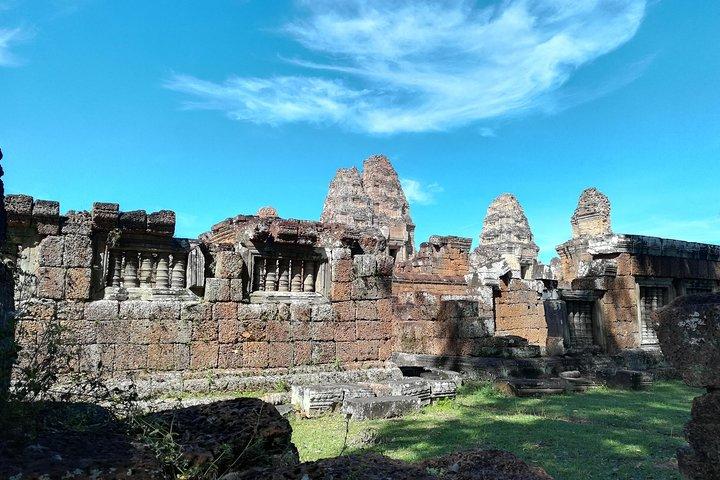Grand Circuit with Banteay Srei and Banteay Samre Tour