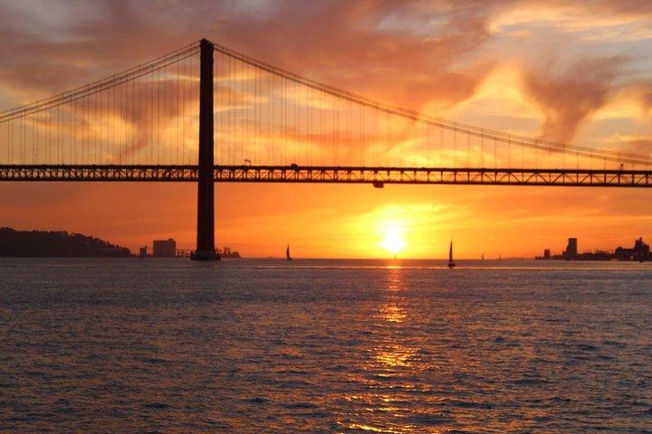 Lisbon Sailing Catamaran Public Cruise with drinks