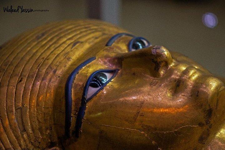 Best of Cairo:The Pyramids of Giza to the Egyptian Museum and Bazaar