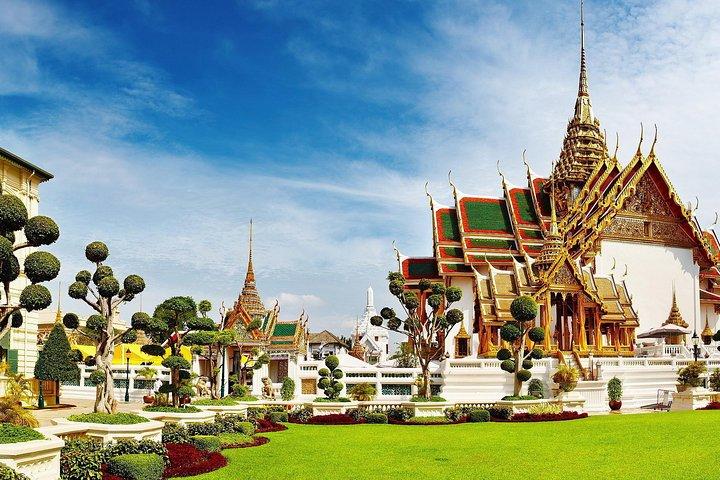 Discover Bangkok: City Highlights & Grand Palace Visit