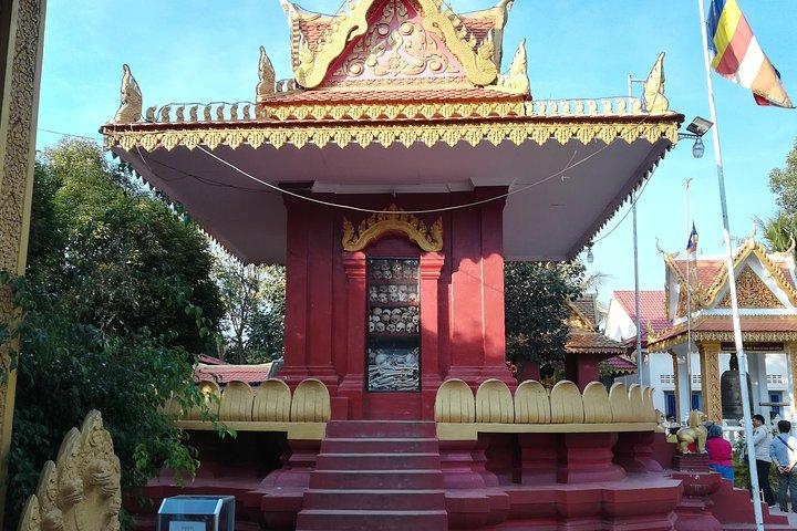 War Museum, Killing Field and Floating village ( Chong Kneas) Tour