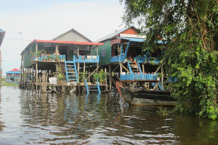 Half Day Floating Village (Kampong Phluk) & Tole Sap Lake Tour