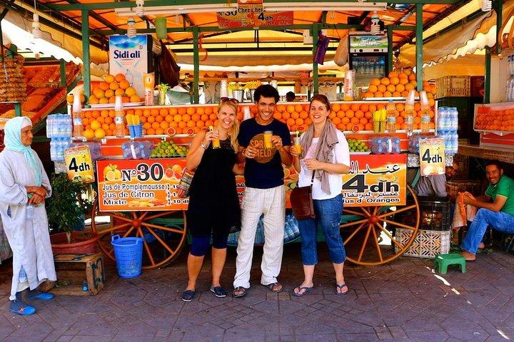 Marrakech Private Full-Day Walking Tour with Hotel Pickup and Drop-Off