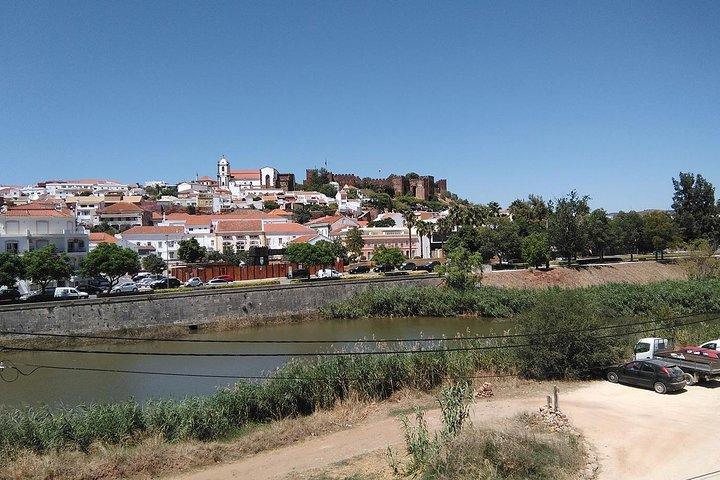 Algarve wine tour and lunch in Silves or time to visit the city