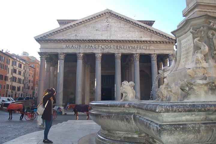 Rome’s Most Iconic Squares, Fountains & the Pantheon private tour