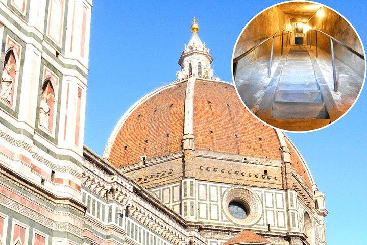 Florence Dome Climb & Private Guided Sightseeing Walking Tour with Hotel Pickup