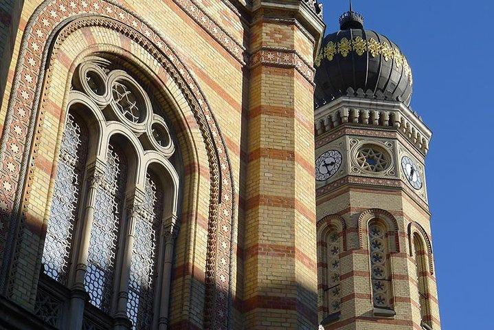 Budapest Private Jewish Heritage Tour with Hotel Pickup