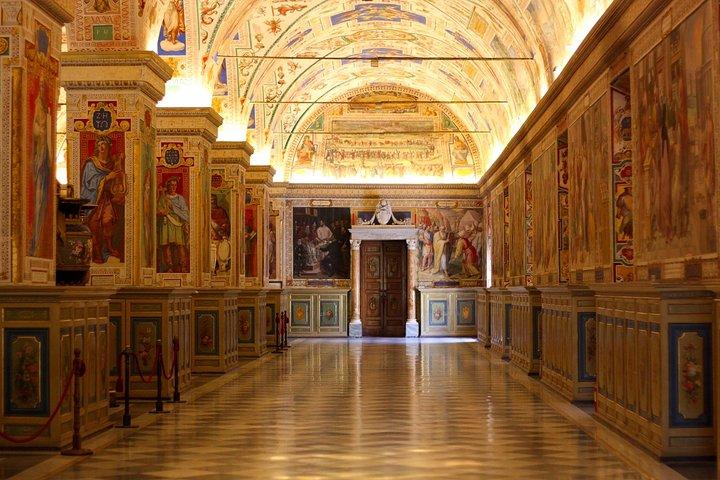 Vatican Papal Audience and Sistine Chapel Skip the Line Tour