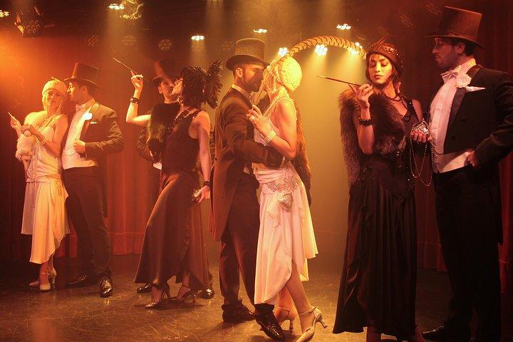 Rojo Tango Show and Optional Dinner Including Private Transfer