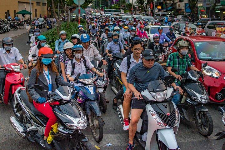 Small-group Saigon Sky View & Michelin Street Eats
