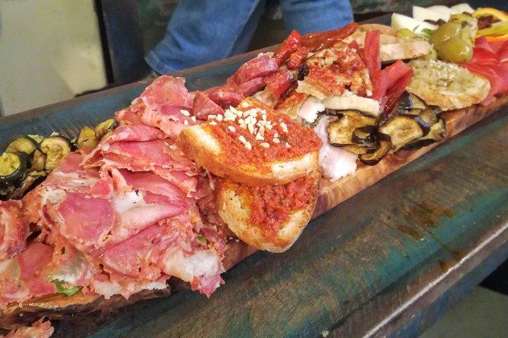 Trastevere Private Food & Wine Tour with Expert Guide