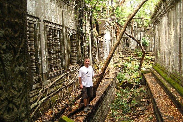 Excursion Koh Ker and Beng Mealea Temples Day Tour