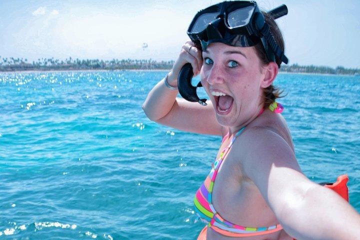 Punta Cana Combo Tour: Snorkeling, Catamaran Cruise & Parasailing
