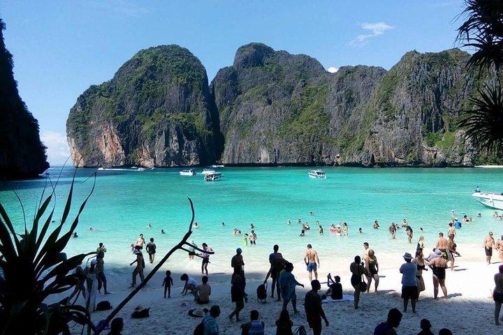 Discover Phi Phi Islands: Royal Jet Cruiser Experience with Lunch