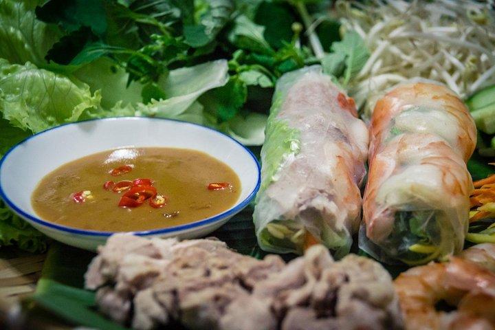 Authentic Vietnamese Home Cooking Class with Lua