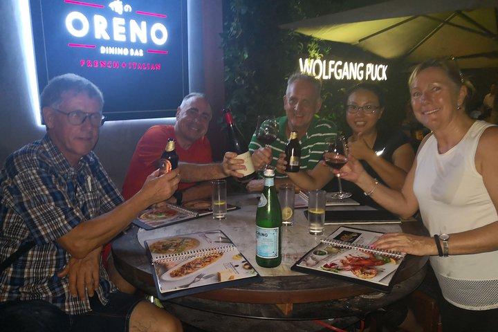 Shanghai Night Bike Tour:Bund Skyline, French Concession & Food