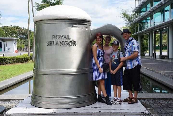 Batu Caves Temple, Royal Selangor Pewter and Batik Factory Tour