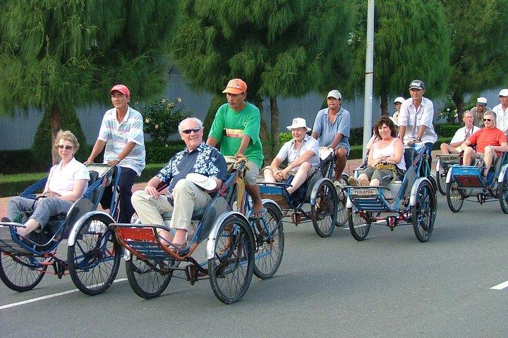 LUXURY Private Hanoi City Full-Day Tour