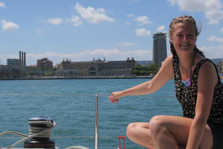 2-Hour Small Group Cruise from Barcelona