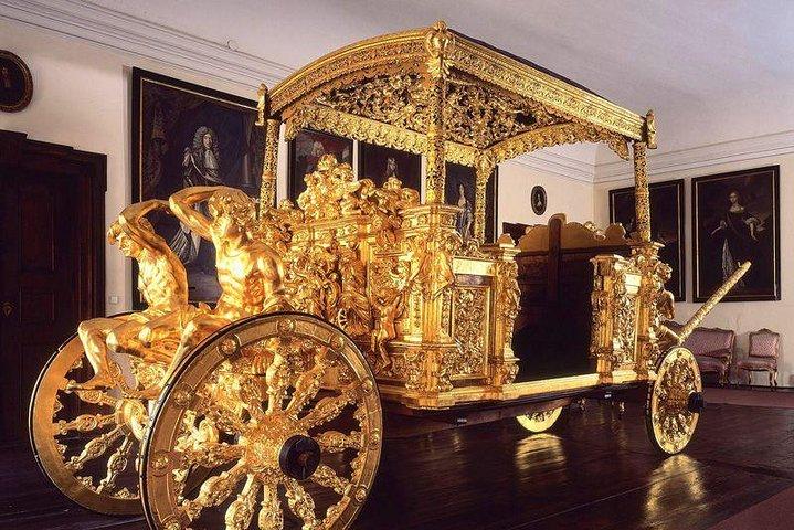 Private Day trip from Prague to Cesky Krumlov via Hluboka Castle