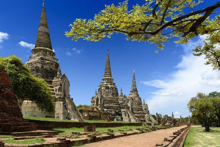 Ayutthaya Temples and Ayothaya Floating Market From Bangkok
