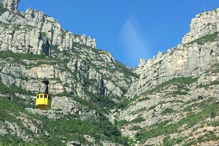Experience Montserrat (5 hours)