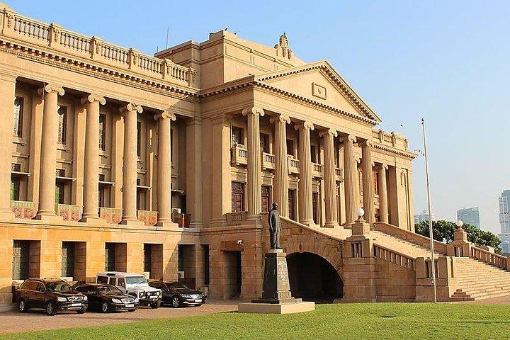 Colombo Shore Excursions City Tour from Port Passenger Terminal.