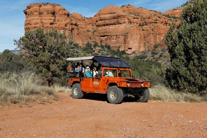 Sedona Jeep Tour in 4X4 Hummer On-Road - Sedona Highlights