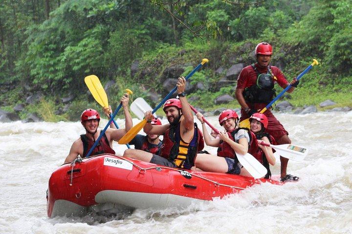 Whitewater Rafting Class 2-3 Balsa River from La Fortuna