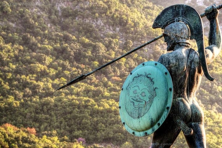 2 Day Private Tour Of Delphi, Thermopylae & Meteora From Athens