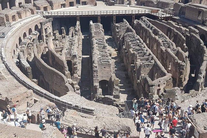 Rome Full Day Tour: Colosseum and Vatican Museums