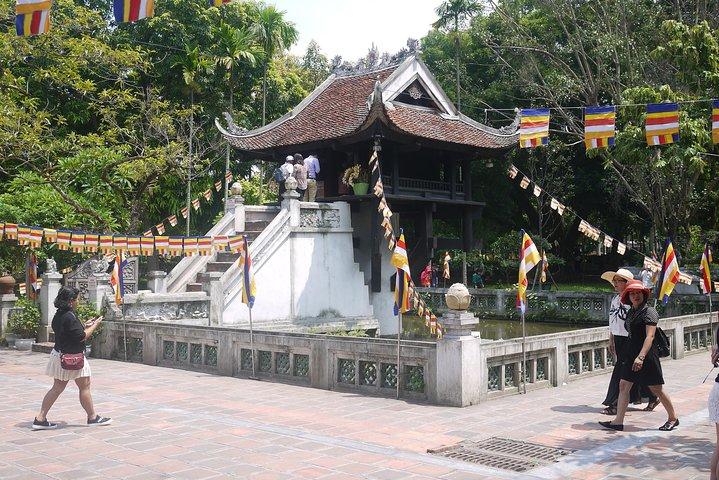 Hanoi city tour and water puppet show