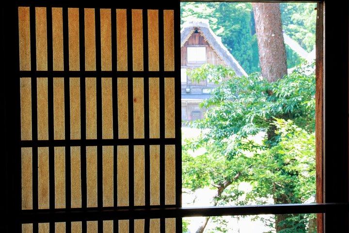 Private Tour of Shirakawago and Gokayama from Kanazawa