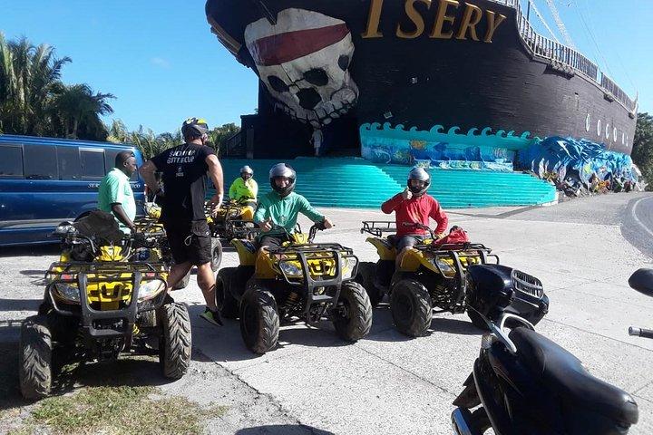 Roatan Wildlife plus ATV Adventure