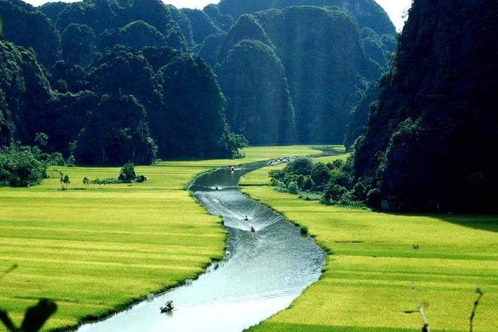Hanoi - Hoa Lu - Trang An - Mua Cave - 1 Day Tour - Luxury Limousine From Hanoi