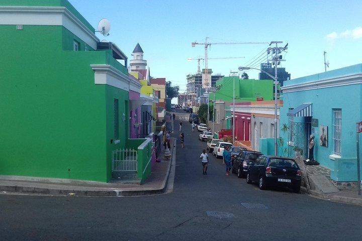 Bo-Kaap: Walk with a local