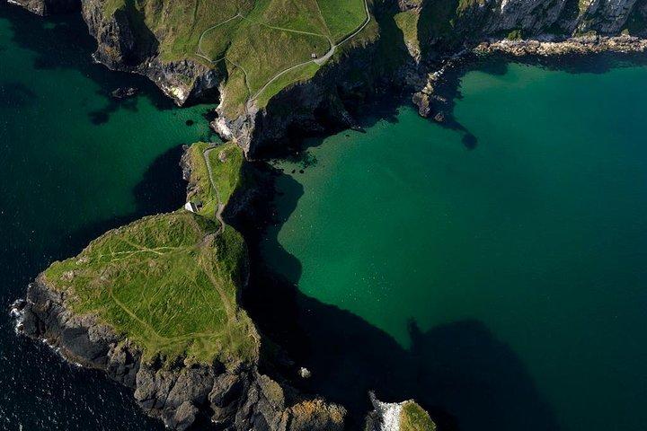 2-Day Northern Ireland Tour from Dublin Including Belfast and Giants Causeway