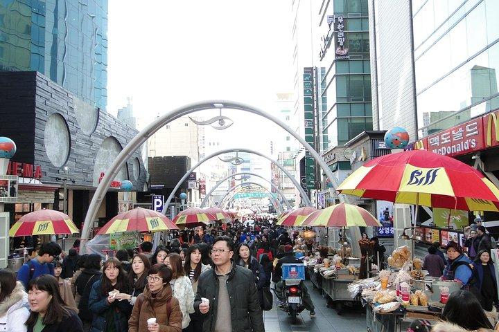 Busan City Tour Including Gamcheon Culture village and Haedong Yonggungsa Temple