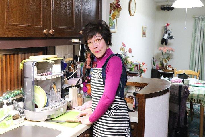 Kyoto Supermarket Tour, Tofu Shop Visit + Cooking Class with Rita