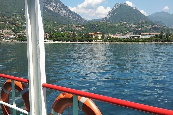 Full-Day Lake Garda and Desenzano del Garda from Milan - small group tour