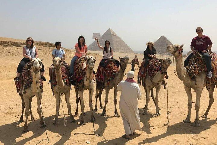 CAIRO LAYOVER EXCURSION TO GIZA PYRAMIDS SPHINX COPTIC CAIRO and BAZAAR