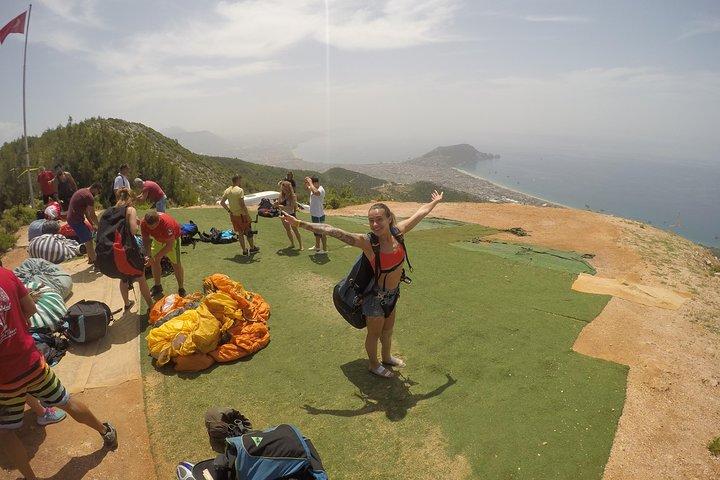 Tandem Paragliding in Alanya