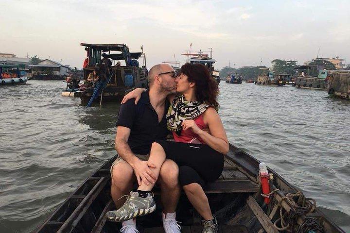 Cai Rang Floating Market – Bike, Cook & Weave the Mekong