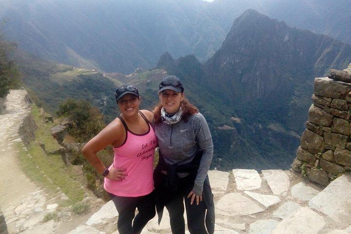 2 Day Hiking Short Inca Trail to Machu Picchu